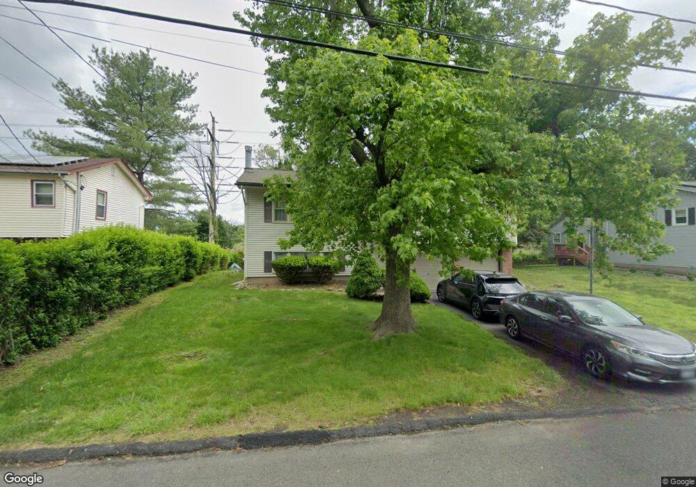 18 Hickory Ln, Garnerville, NY 10923 - photo 1