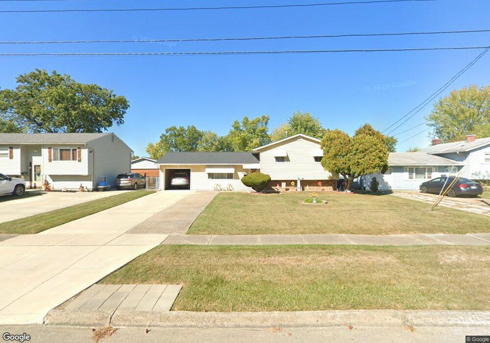 1933 E 40th St, Lorain, OH 44055 - photo 1