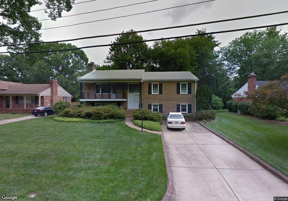 7311 Venice St, Falls Church, VA 22043 - photo 1