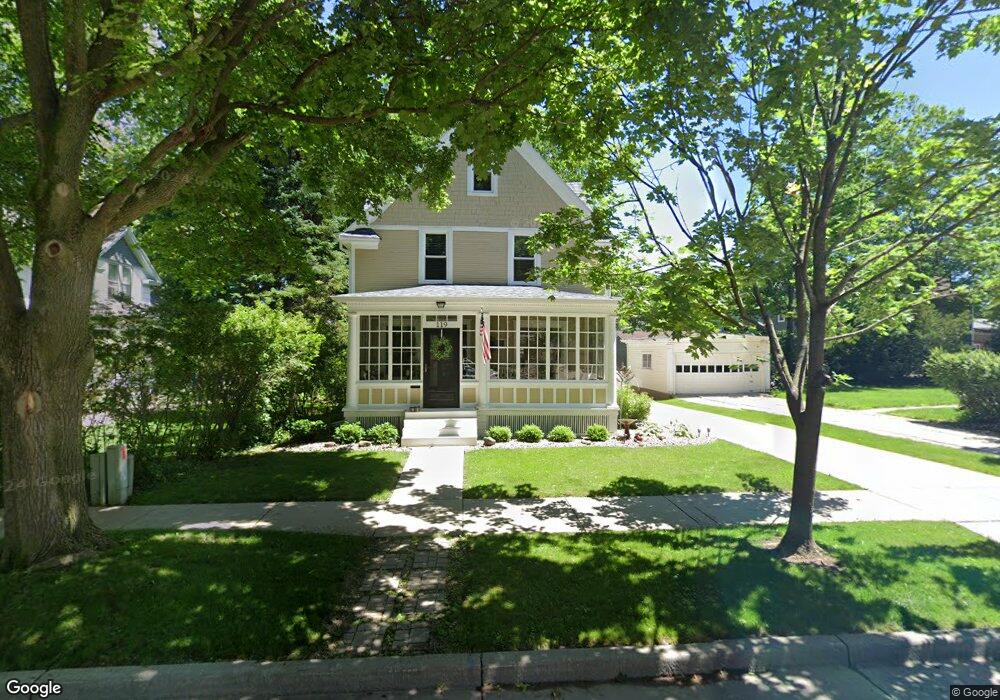 119 N Locust St, Oconomowoc, WI 53066 - photo 1