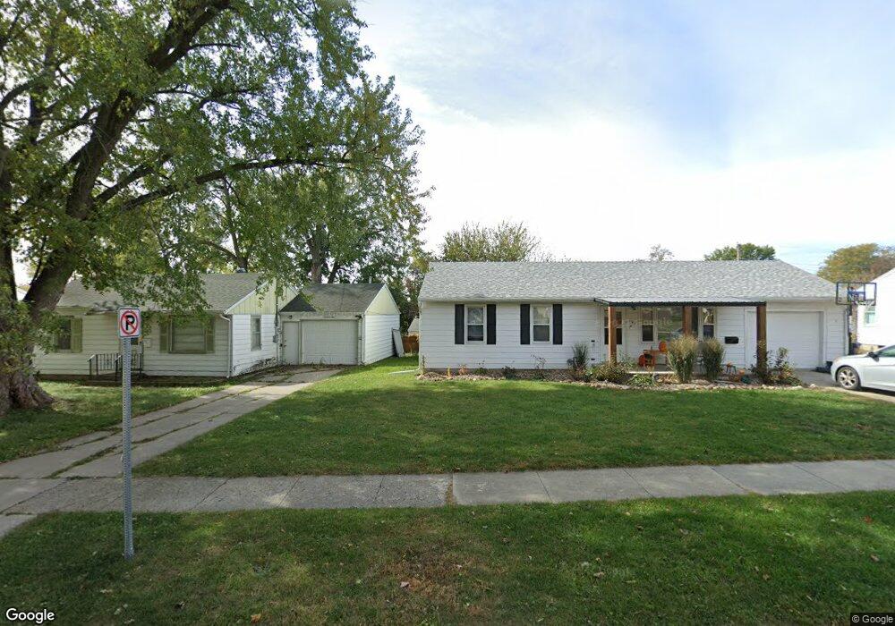 701 E 24th St S, Newton, IA 50208 - photo 1