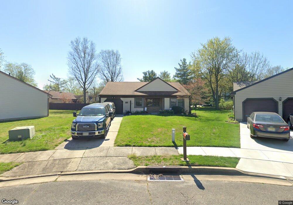 22 Oleander Ct, Mount Laurel, NJ 08054 - photo 1