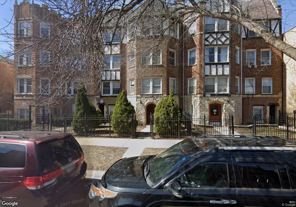 6322 N Mozart St, Chicago, IL 60659 - photo 1