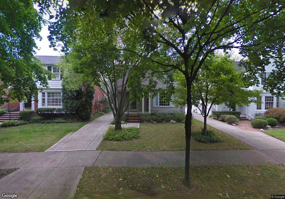 349 Mt Vernon, Grosse Pointe Farms, MI 48236 - photo 1