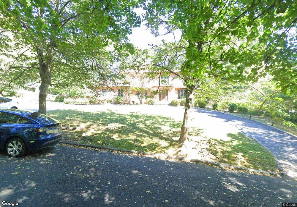 6 Ibsen Ct, Dix Hills, NY 11746 - photo 1