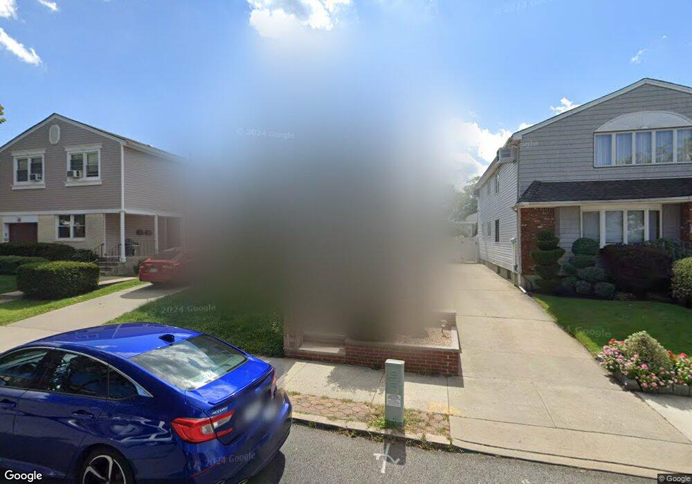 26 Middle Loop Rd, Staten Island, NY 10308 - photo 1