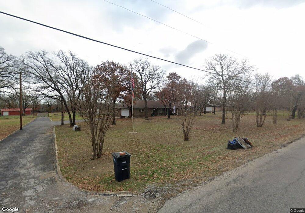 214 De la Cruz St, Weatherford, TX 76085 - photo 1