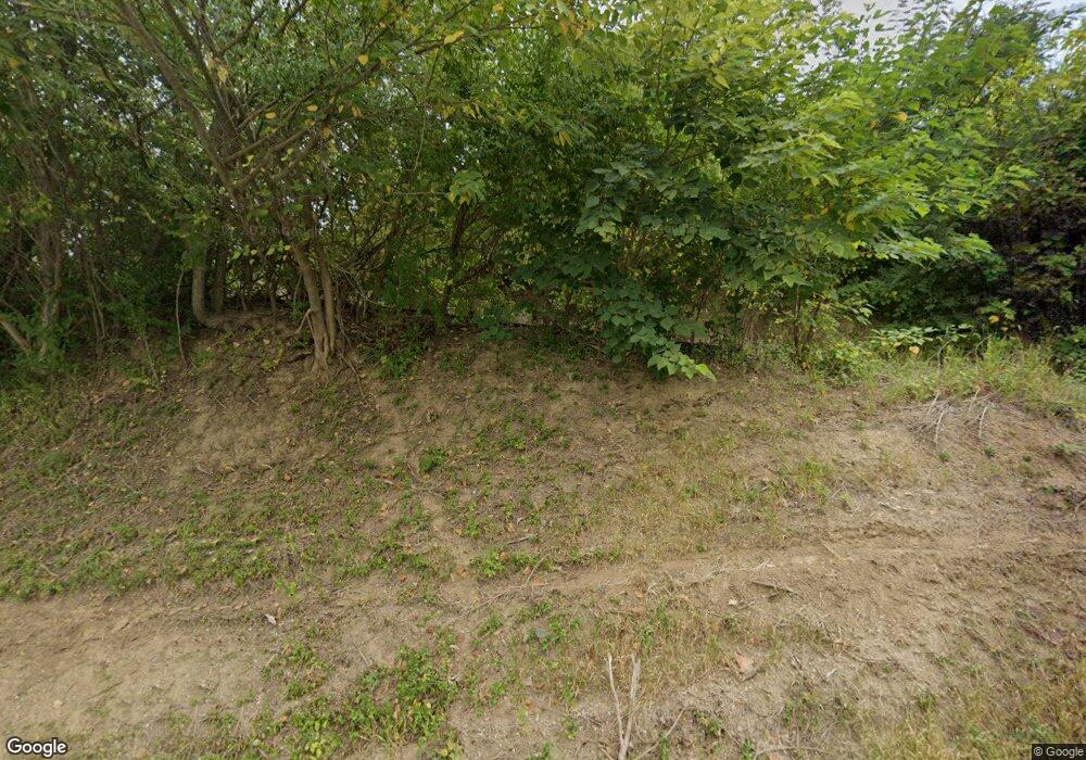 1105 S Clinton Rd, Caseyville, IL 62232 - photo 1