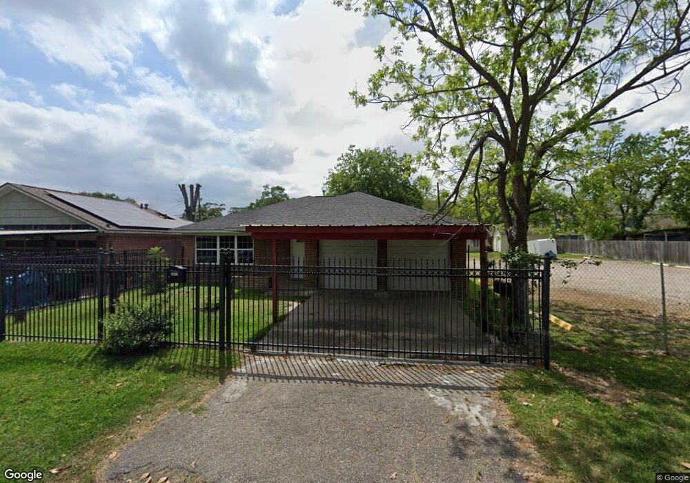 4413 Edison St, Houston, TX 77009 - photo 1