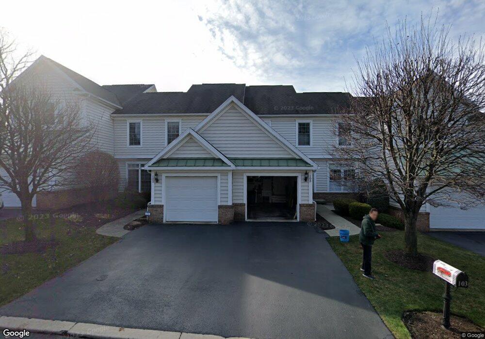 103 Thackeray Close, Moosic, PA 18507 - photo 1