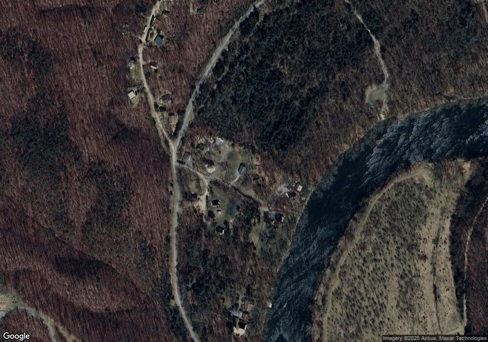 135 Fishermans Ln, Luray, VA 22835 - photo 1