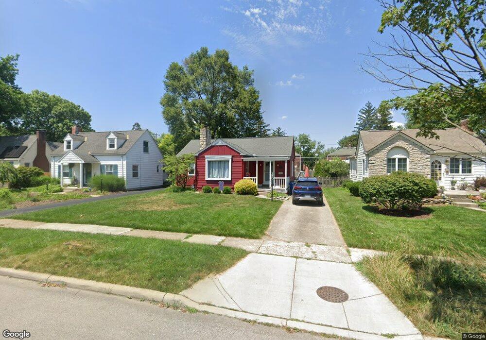 584 Richards Rd, Columbus, OH 43214 - photo 1