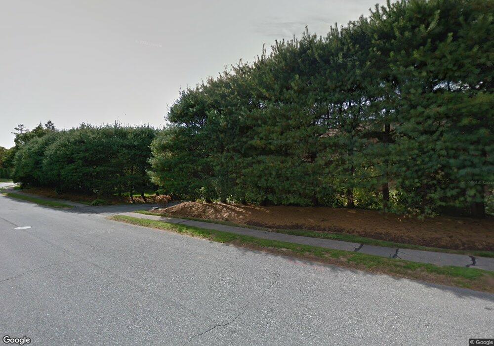 170 Captain Eames Cir unit 170, Ashland, MA 01721 - photo 1