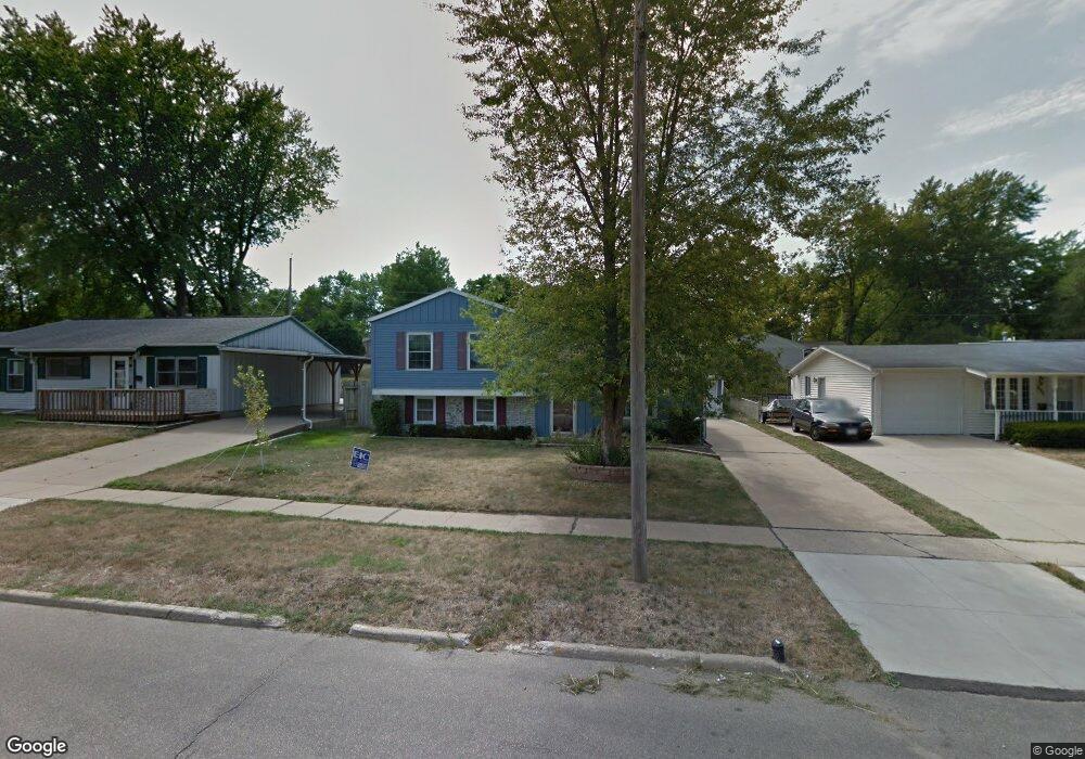 900 S 8th St, Marion, IA 52302 - photo 1