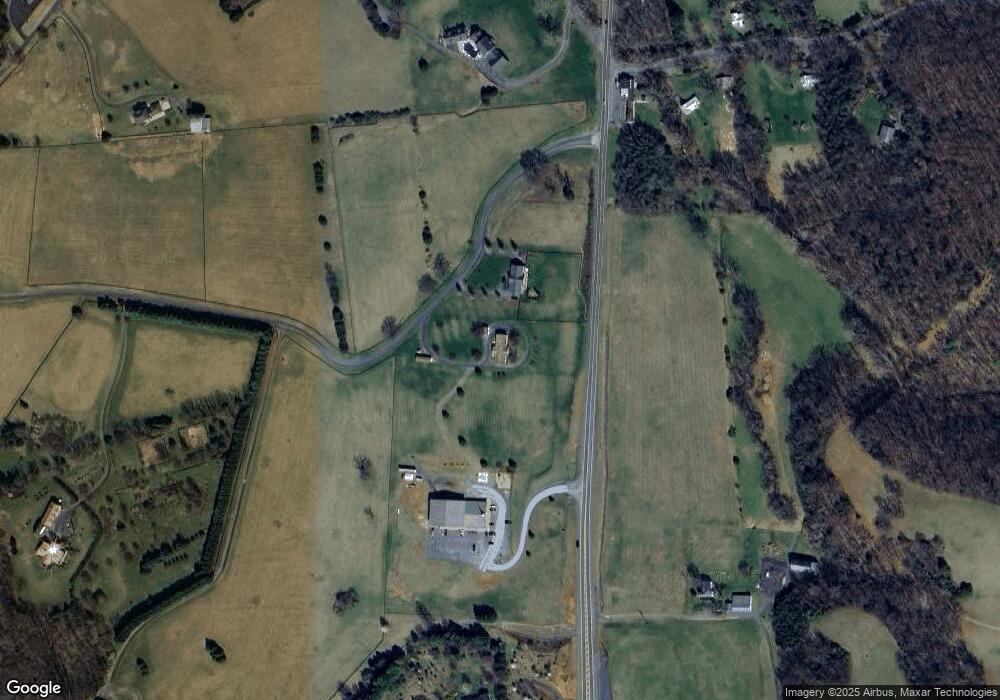 155 Fox Hill Rd, Front Royal, VA 22630 - photo 1