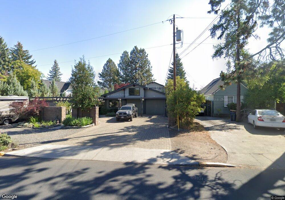 440 NW Columbia St, Bend, OR 97701 - photo 1