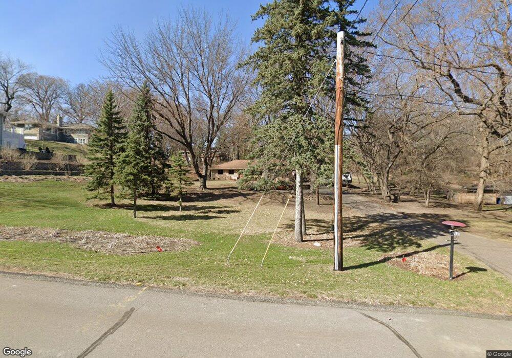 5121 Glenview Dr, Minnetonka, MN 55345 - photo 1