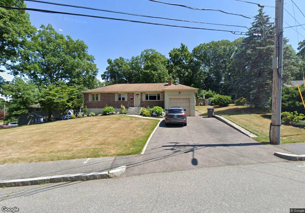 2 Lyman Way, Framingham, MA 01701 - photo 1
