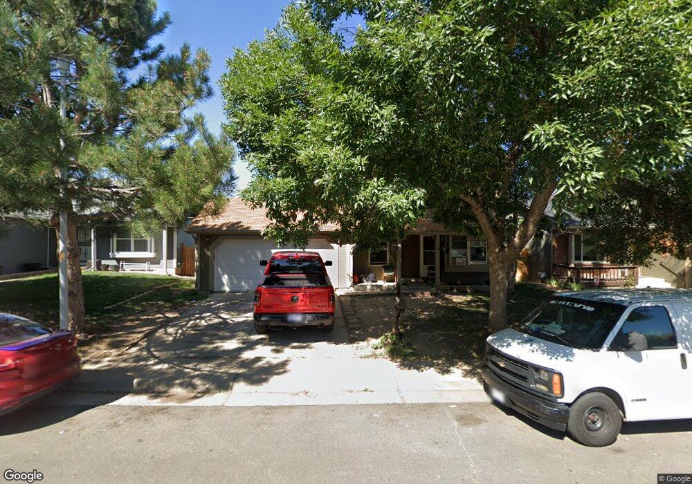 671 S Jasper St, Aurora, CO 80017 - photo 1