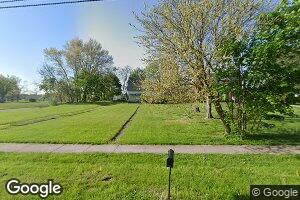 2207 W Indiana Ave, Elkhart, IN 46516