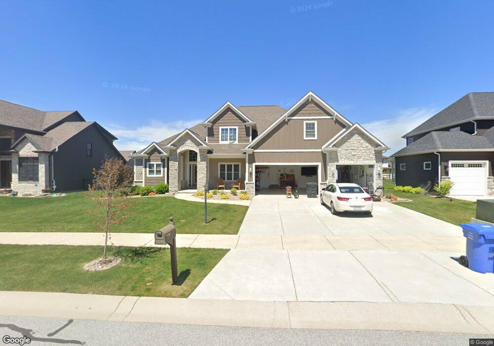 800 Estelle Ln, Crown Point, IN 46307 - photo 1