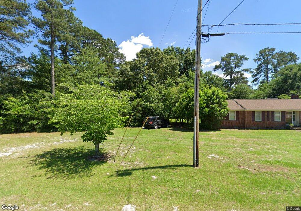 1510 Malvern Hill Dr, Camden, SC 29020 - photo 1