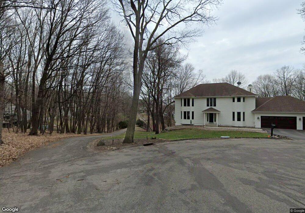 5480 Carrie Ln, Excelsior, MN 55331 - photo 1