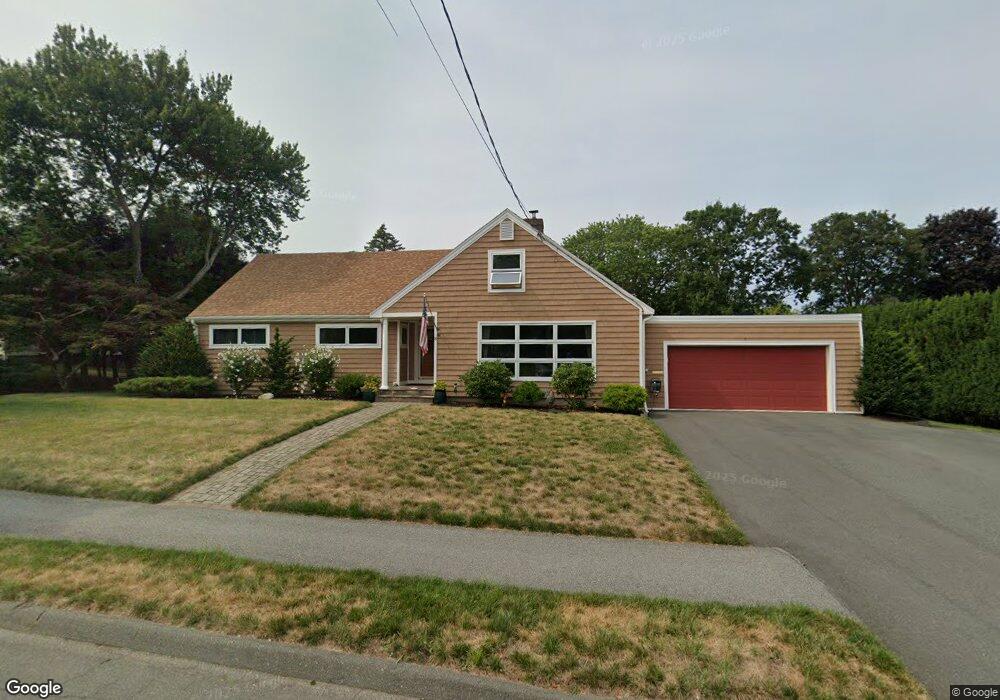 8 Whitfield Rd, Danvers, MA 01923 - photo 1