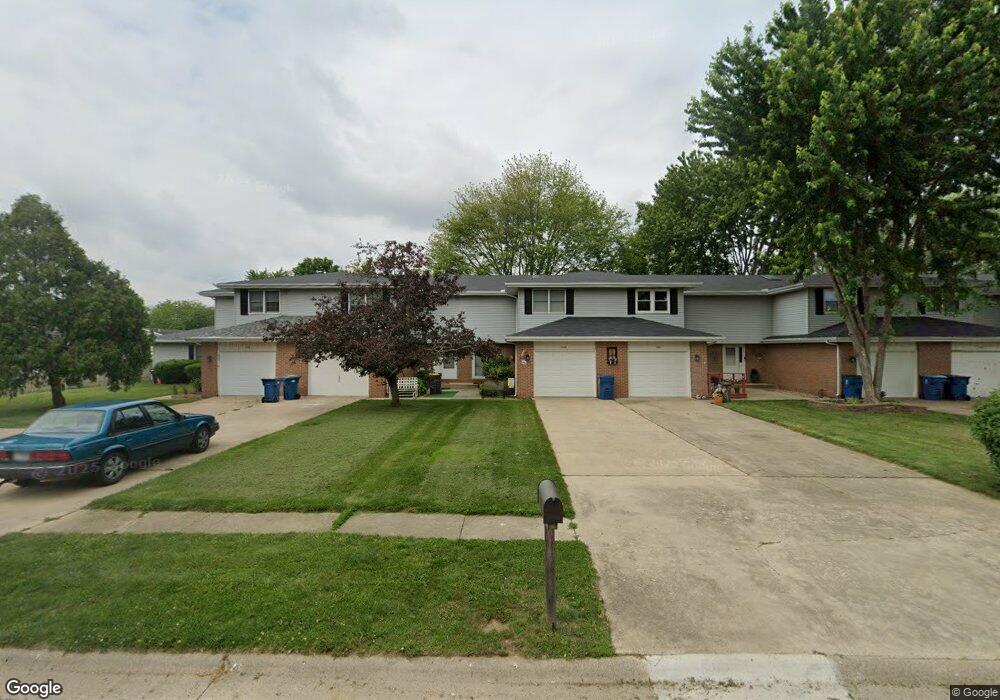 1308 Deerpath Dr, Morris, IL 60450 - photo 1