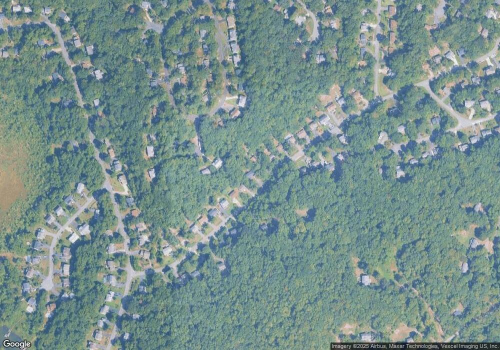 2453 Harpoon Dr, Stafford, VA 22554 - photo 1