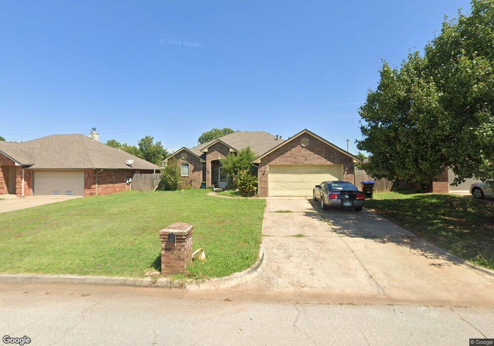 721 Woodbriar, Noble, OK 73068 - photo 1