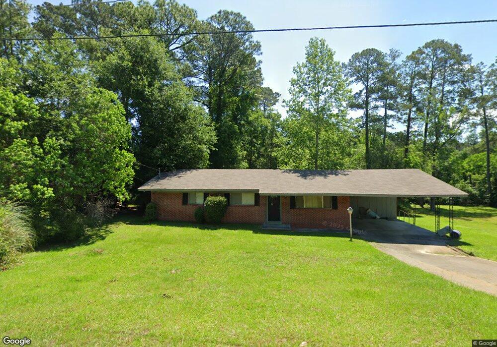 32 Oak Crest Dr, Laurel, MS 39440 - photo 1