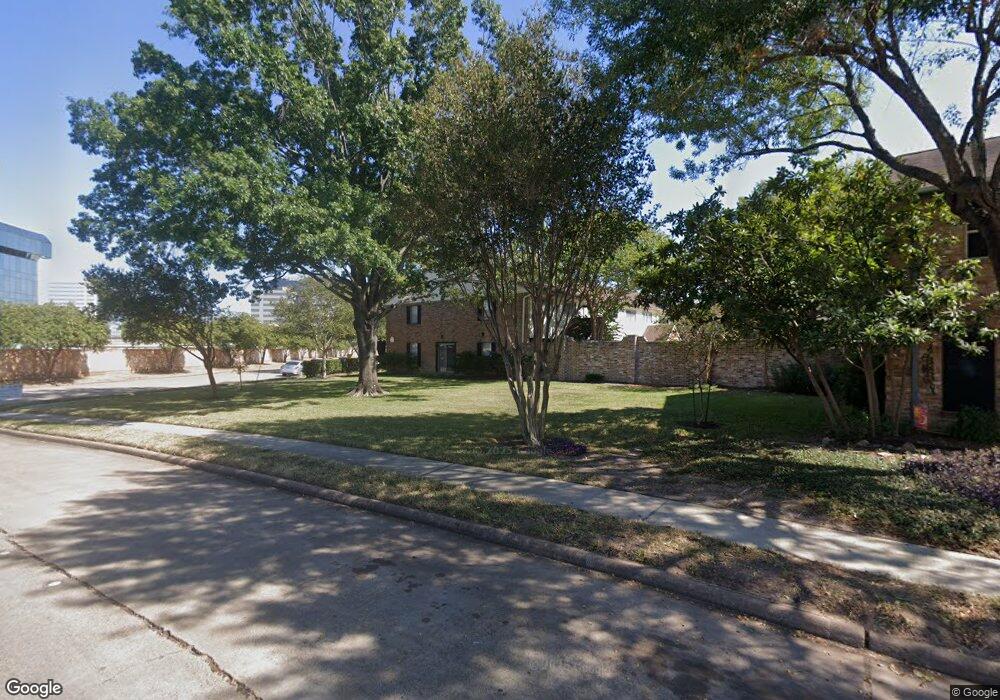 14369 Lost Meadow Ln, Houston, TX 77079 - photo 1