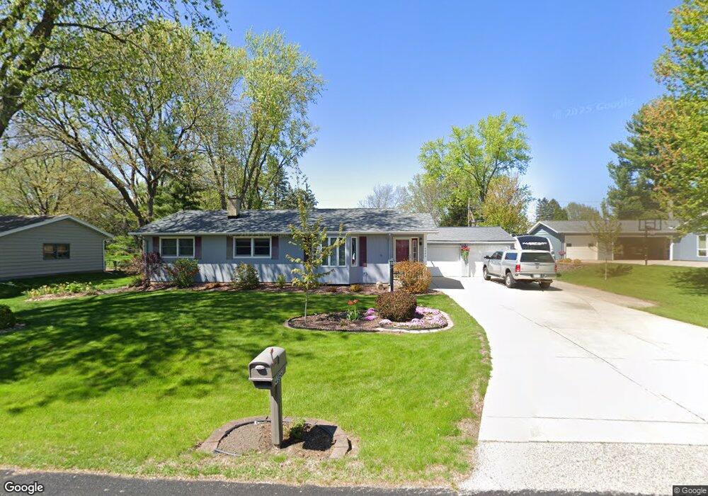 4866 Maple Ave, Fitchburg, WI 53711 - photo 1