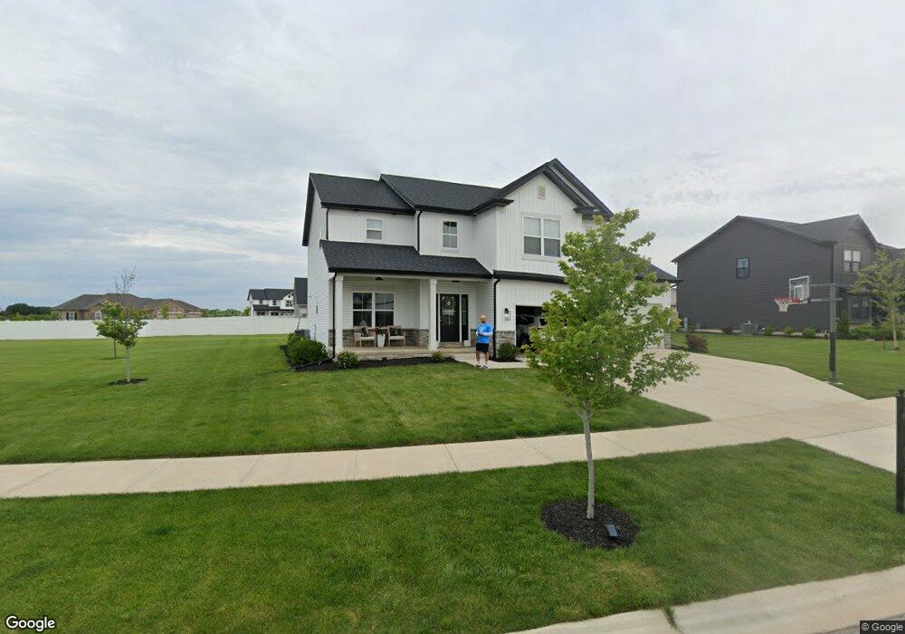 11261 Elkhart Cir, Crown Point, IN 46307 - photo 1