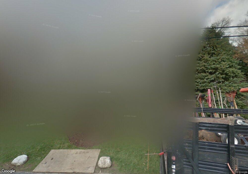 26 Sturges Common, Westport, CT 06880 - photo 1