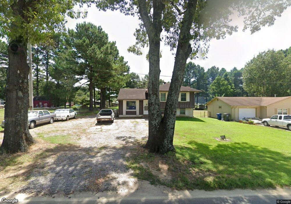 1227 Magnolia Rd, Jonesboro, AR 72405 - photo 1