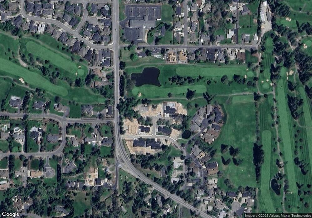 61 SE Hogan Way, Grants Pass, OR 97527 - photo 1