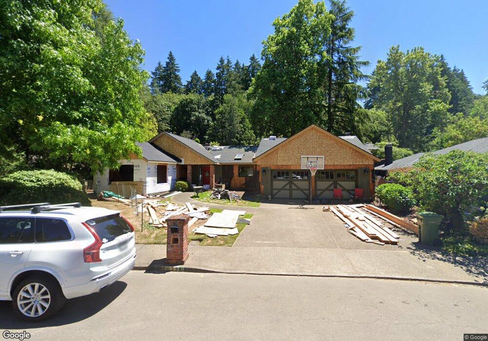 17937 Cardinal Dr, Lake Oswego, OR 97034 - photo 1