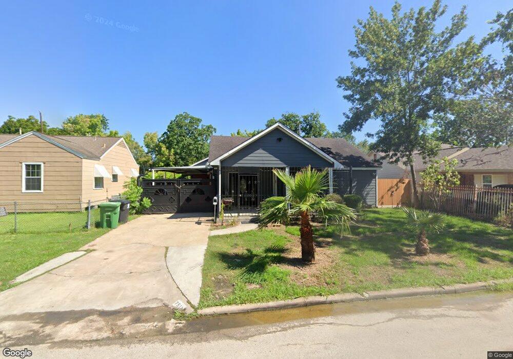 7511 Mchenry St, Houston, TX 77087 - photo 1