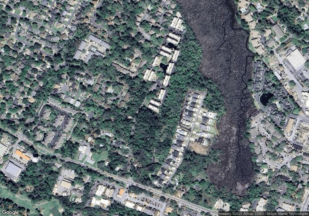 156 Shady Brooke unit 201, Saint Simons Island, GA 31522 - photo 1