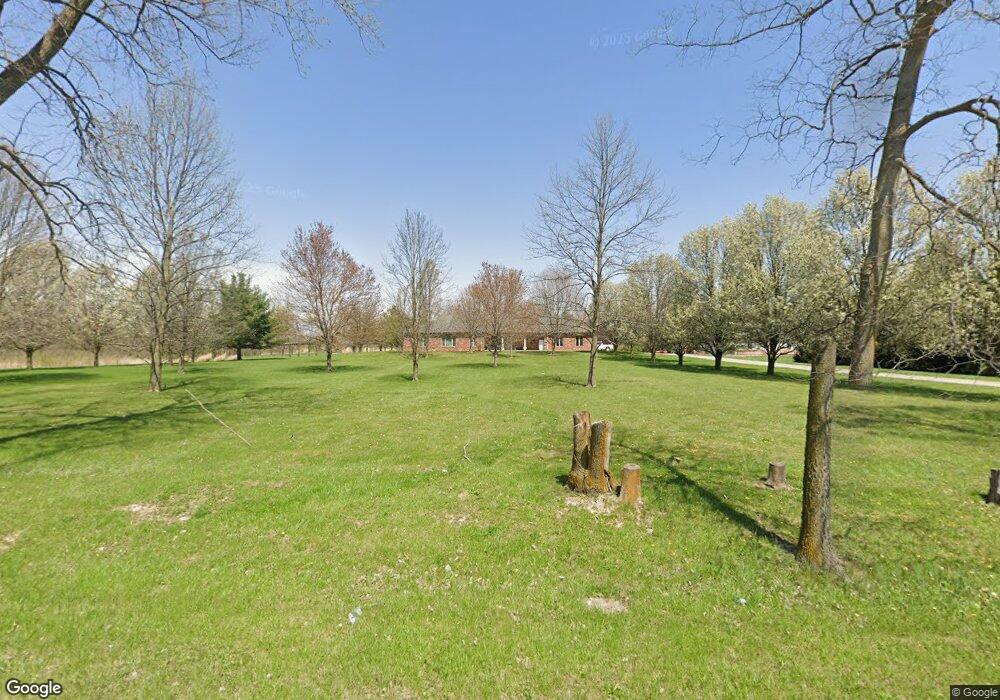 420 W Cross St, Anderson, IN 46011 - photo 1