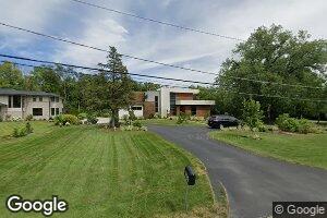 5S545 Tuthill Rd, Naperville, IL 60563