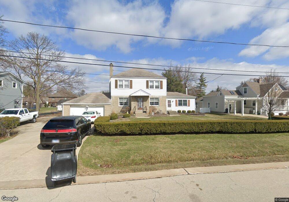 15W052 Concord St, Elmhurst, IL 60126 - photo 1