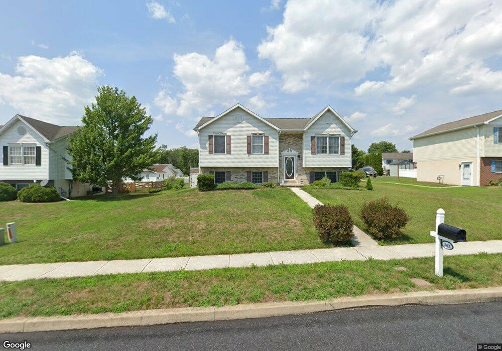 302 S Columbus Ave unit 142, Littlestown, PA 17340 - photo 1