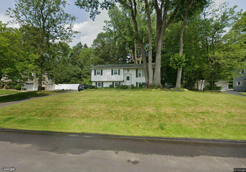 8 Bull Run, West Nyack, NY 10994 - photo 1