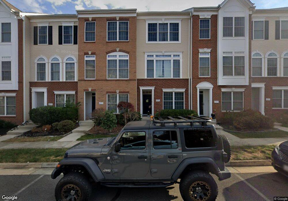 42591 Homefront Terrace, Chantilly, VA 20152 - photo 1