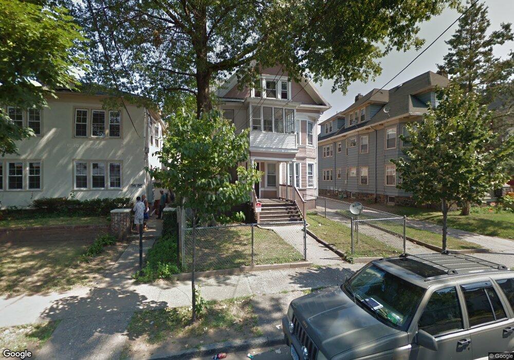 1557 Chapel St, New Haven, CT 06511 - photo 1