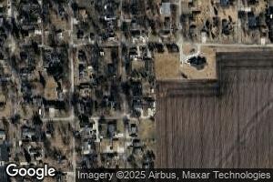 725 Grant St, Chenoa, IL 61726