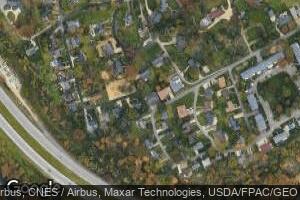 16 Hubbard Dr, Wheeling, WV 26003